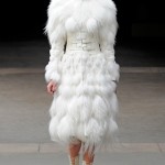 Alexander McQueen Fall 2011 Ready-to-Wear-10