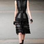 Alexander McQueen Fall 2011 Ready-to-Wear-3