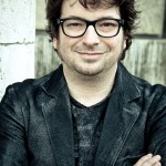 Thomas Hermanns' Quatsch Comedy Club präsentiert - Hennes Bender  “Klein/Laut” 