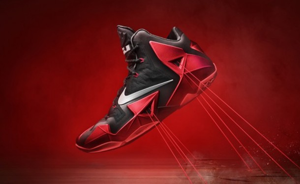 LeBron©Nike