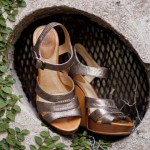 frye shoes womnan