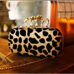 Alexander McQueen-Boxclutch (+English version)