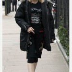 Jetzt wird’s tierisch, mit der Madonna in der Tigerhose!!!